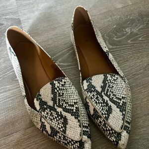 Abound Black and Cream Snakeskin Flats